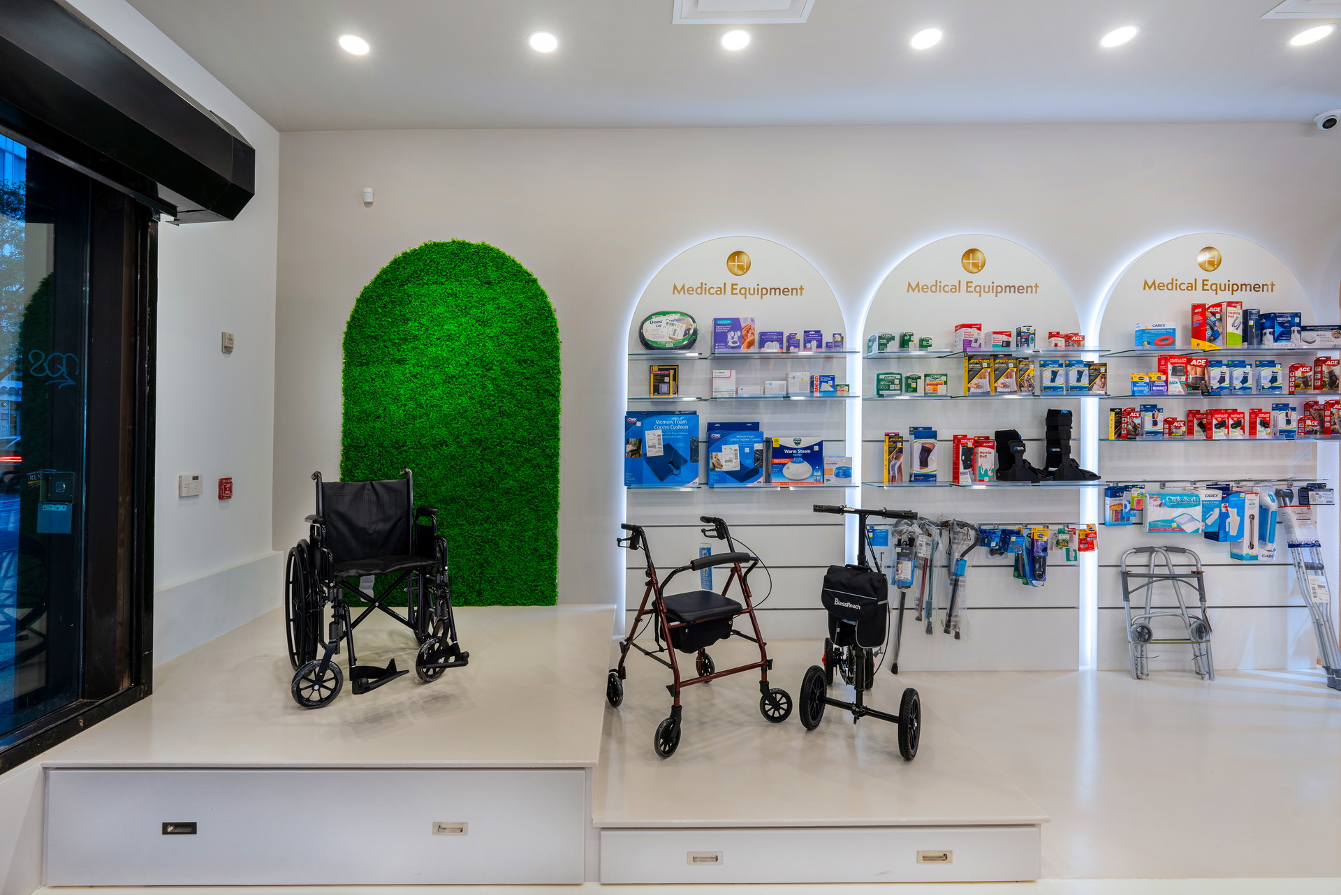 Durable medical equipment at Halo Health Pharmacy
